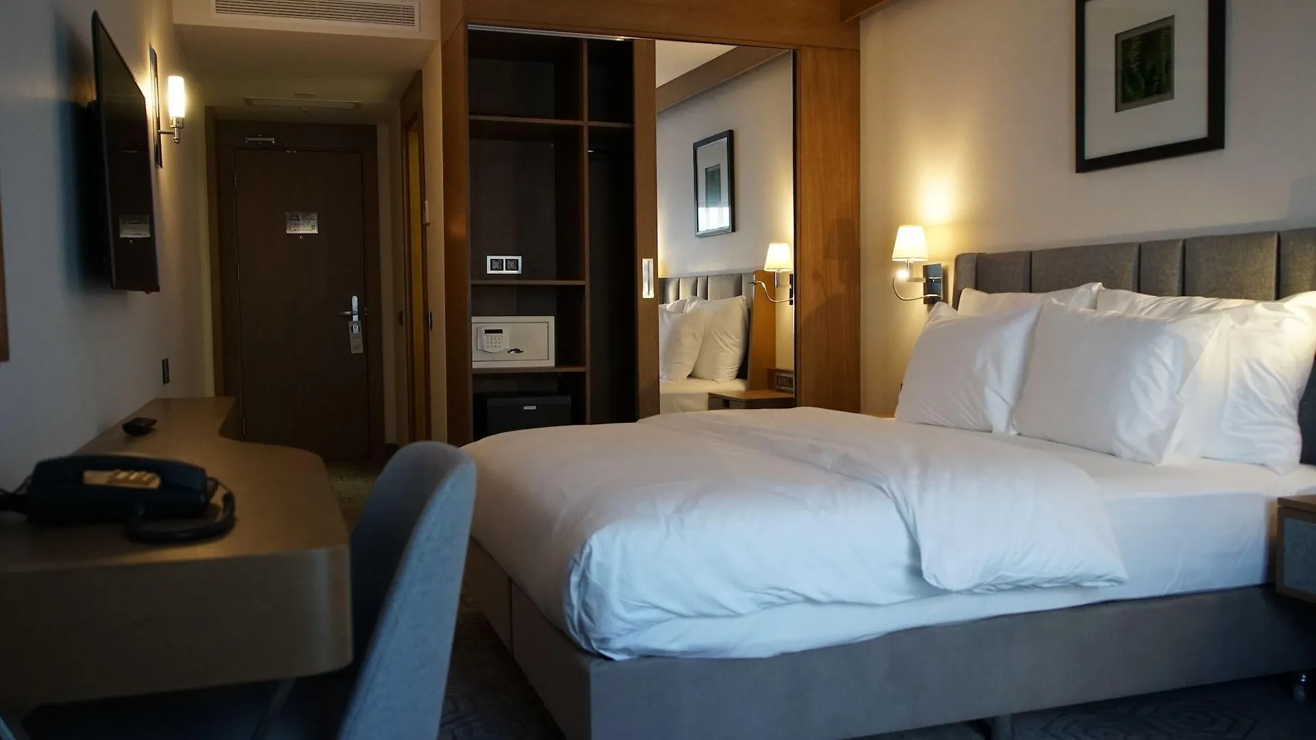 Yuksel Istanbul Yenikapi Hotel 4*,
